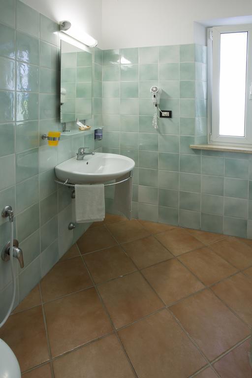 Hotel Vila Bahia Numana Cameră foto